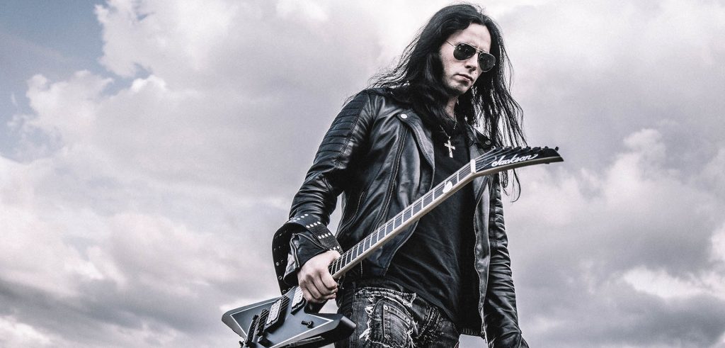 GUS G